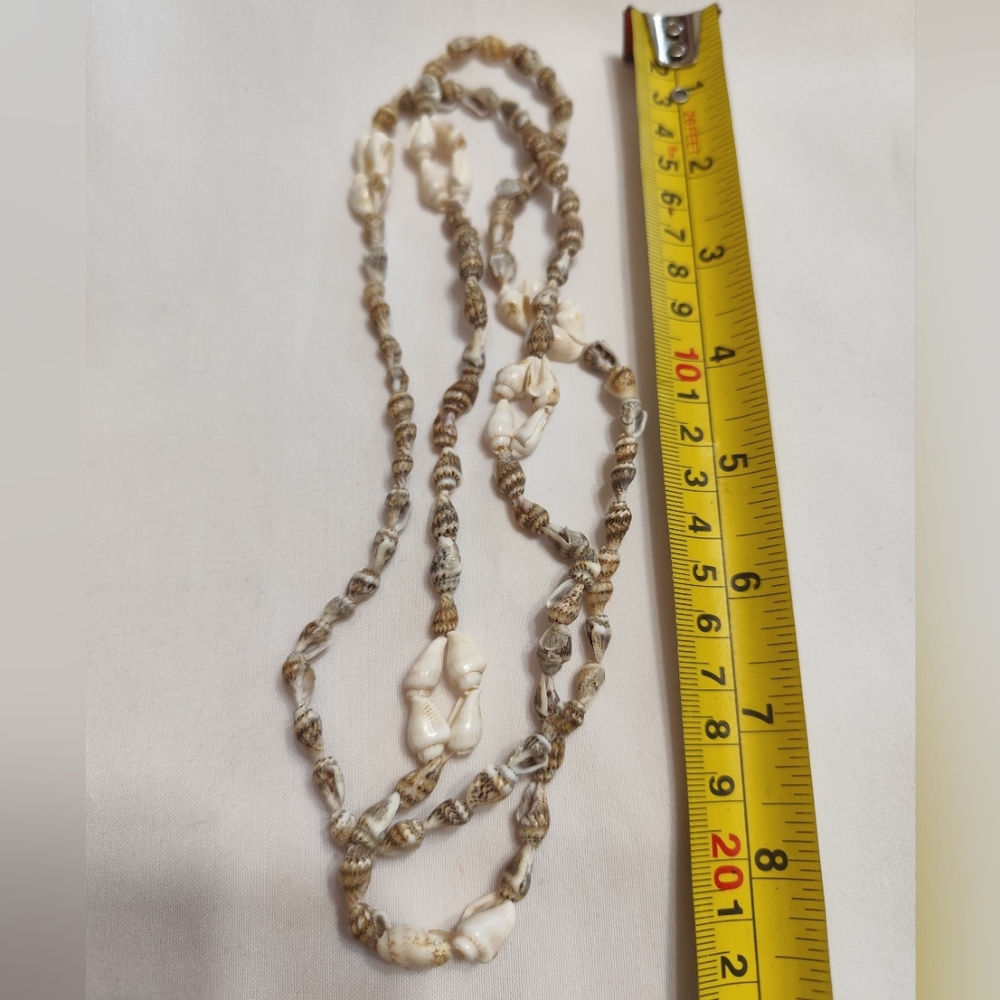 3/$20💗Handmade Long Sea Shell Necklace - Picture 3 of 3